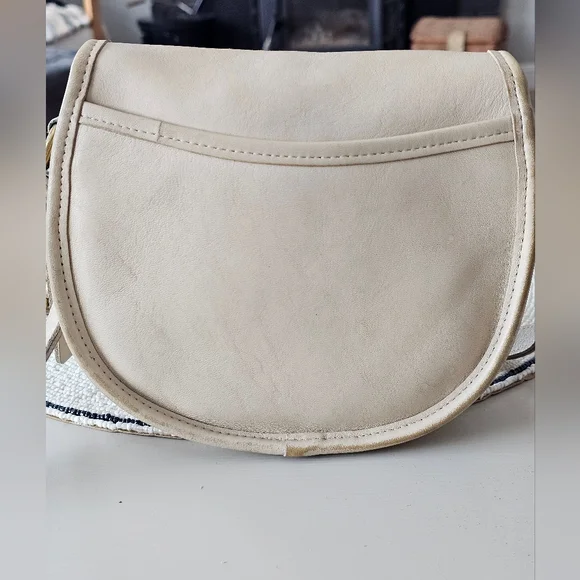 Vintage Coach Watson Crossbody Bag - Picture 3 of 16